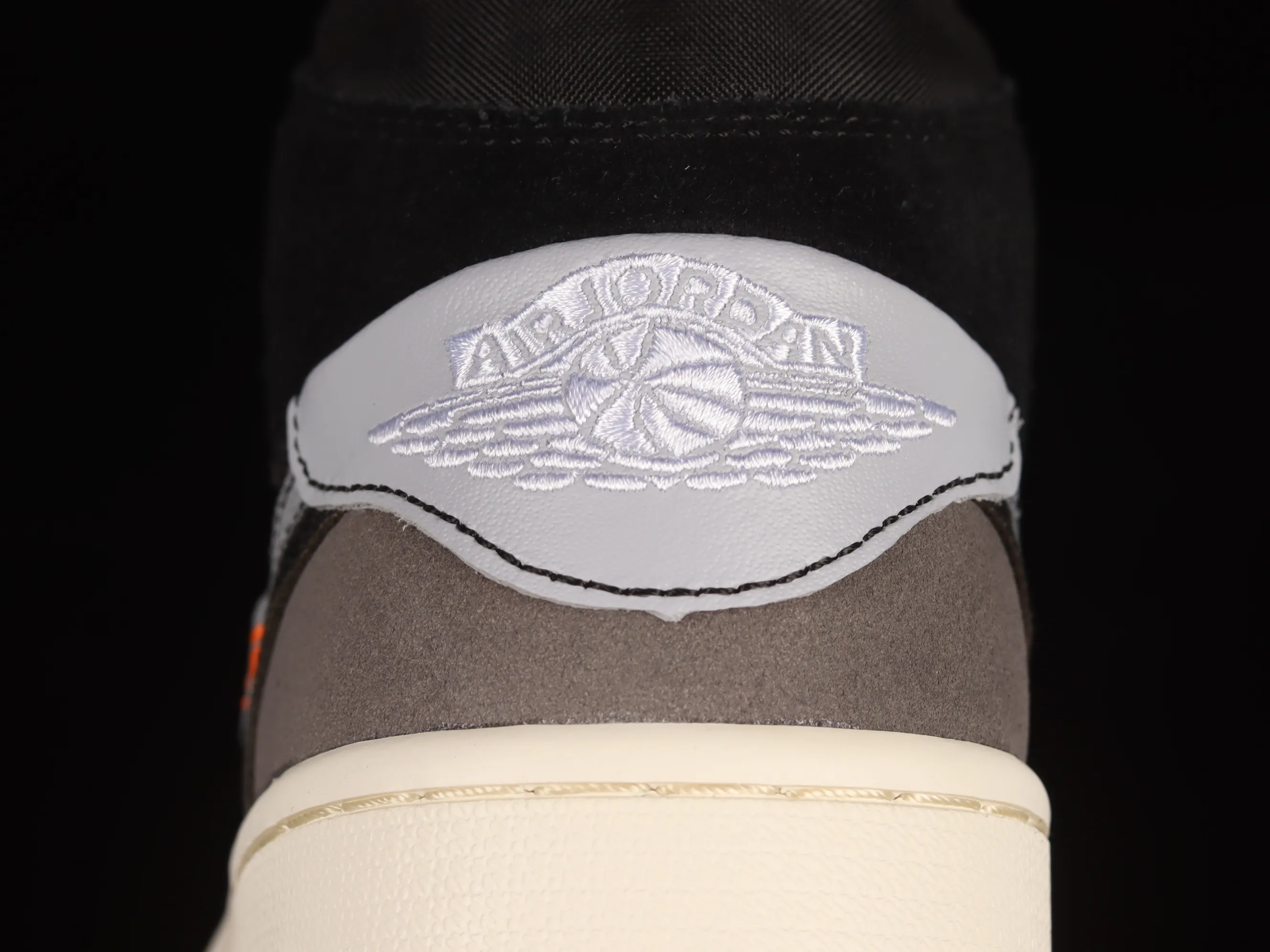 All categories Air Jordan Jordan series basketball shoes Air Jordan 1 Mid Air Jordan 1 Mid "Inside Out" AJ1 Joe 1 reverse black and gray China basketball shoes DM9652-001